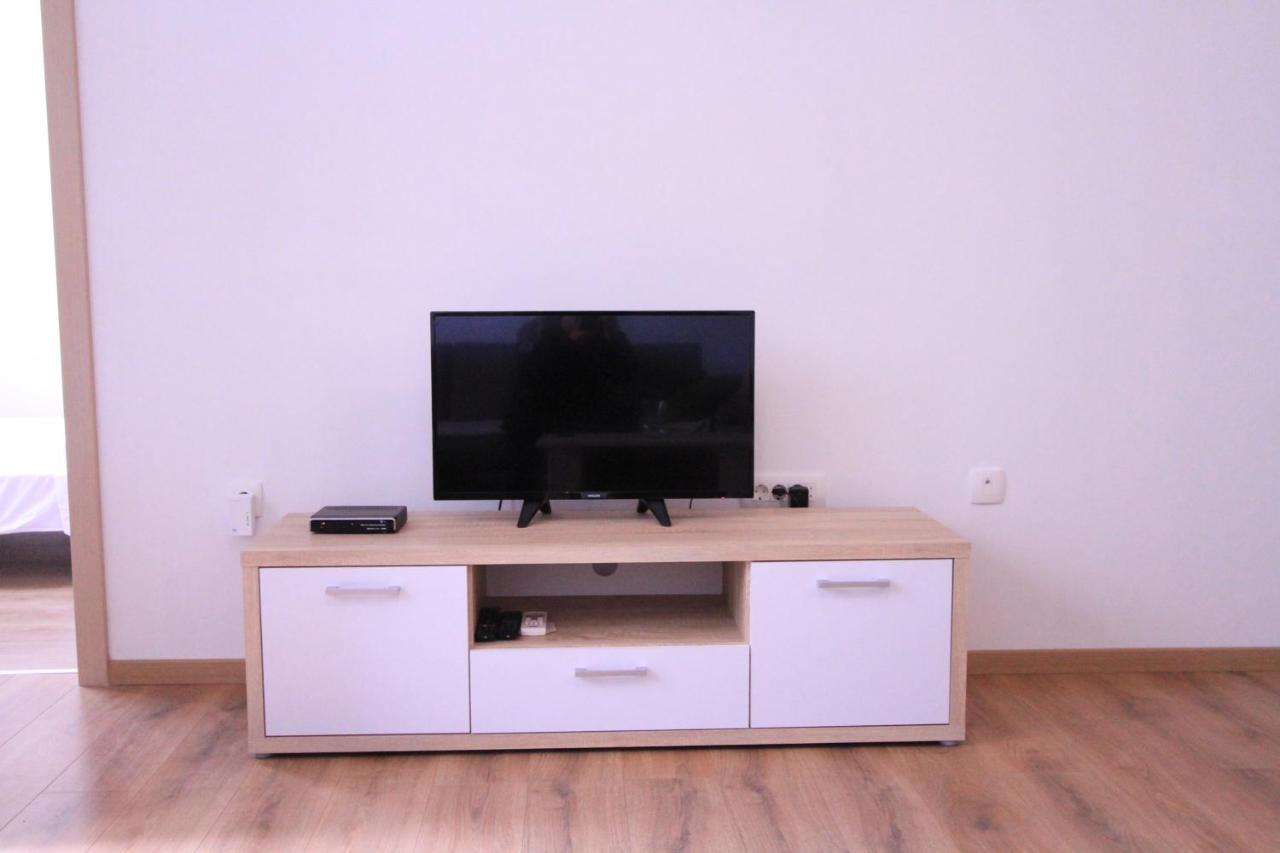 Apartman Darija โปดสตรานา ภายนอก รูปภาพ